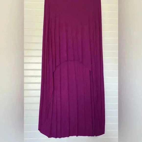 BCBGMaxAzria. NWT Womens Medium 
Purple Donesa Ribbed Hem High & Low Maxi Dress - Picture 6 of 14
